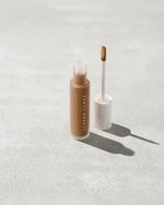 Pro Filt'r Instant Retouch Concealer shown in shade 360